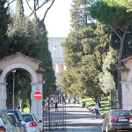 Domus Farnese