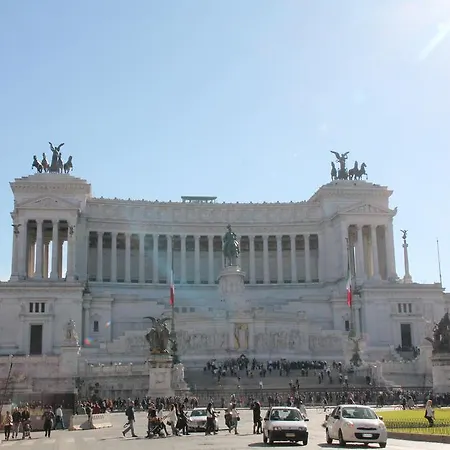 Domus Farnese דירה *