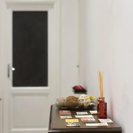 Domus Farnese דירה