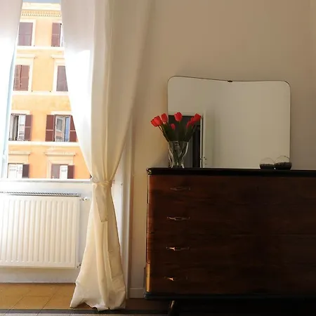 Domus Farnese רומא